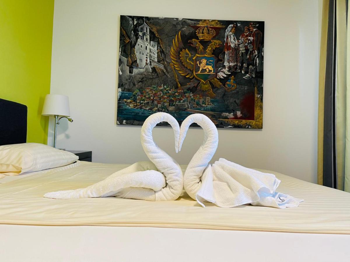 Hotel Swiss Bellevue Κρόιτσλινγκεν Εξωτερικό φωτογραφία